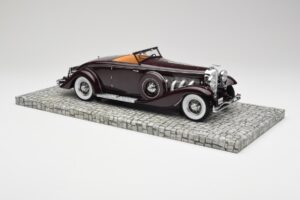 Duesenberg SJN Convertible Coupe Bordeaux Minichamps 1:18 107150331 Metal - imaginea 6 din 6