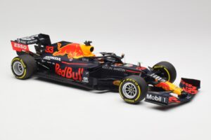 Aston Martin Red Bull Racing RB16 #33 M. Verstappen Abu Dhabi GP Winner 2020 Minichamps 1:18 110201733 Metal - imaginea 4 din 7