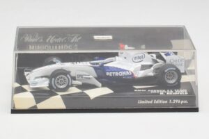 BMW Sauber F1.06 #16 N. Heidfeld F1 2006 Minichamps 1:43 400060086 Metal - imaginea 4 din 5