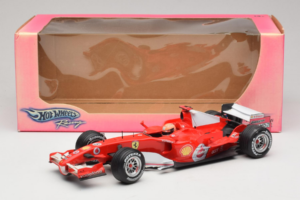 Ferrari 248 F1 #5 M. Schumacher German GP Hockenheimring 2006 Hot Wheels 1:18 J2887 Metal - imaginea 6 din 6