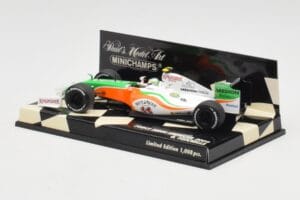 Force India Mercedes VJM02 #21 G. Fisichella Showcar 2009 Minichamps 1:43 400090091 Metal - imaginea 3 din 5