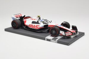 Haas VF-22 #47 M. Schumacher Brazilian GP 2022 Minichamps 1:18 117222147 Rășină - imaginea 4 din 7