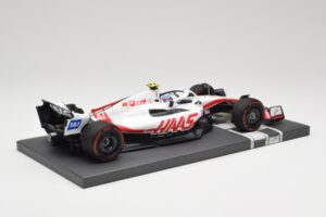 Haas VF-22 #47 M. Schumacher British GP 2022 Minichamps 1:18 117221047 Rășină - imaginea 3 din 7