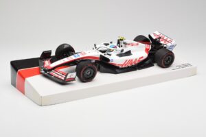 Haas VF-22 #47 M. Schumacher British GP Points 2022 Minichamps 1:18 147221047 Metal - imaginea 2 din 6