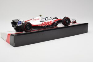 Haas VF-22 #47 M. Schumacher British GP Points 2022 Minichamps 1:18 147221047 Metal - imaginea 3 din 6