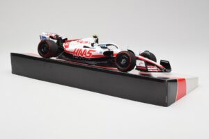 Haas VF-22 #47 M. Schumacher British GP Points 2022 Minichamps 1:18 147221047 Metal - imaginea 4 din 6