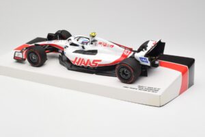 Haas VF-22 #47 M. Schumacher British GP Points 2022 Minichamps 1:18 147221047 Metal - imaginea 5 din 6