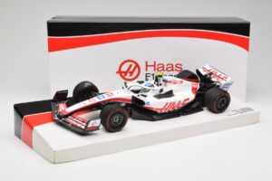 Haas VF-22 #47 M. Schumacher British GP Points 2022 Minichamps 1:18 147221047 Metal - imaginea 6 din 6