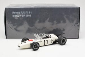 Honda RA272 #11 R. Ginther Mexican Grand Prix 1965 AUTOart 1:18 86597 Metal - imaginea 8 din 8