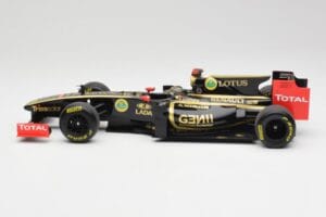 Lotus Renault GP R31 #10 B. Senna F1 2011 Minichamps 1:18 150110079-C1 Metal - imaginea 3 din 7