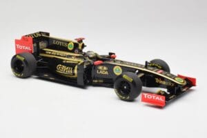 Lotus Renault GP R31 #10 B. Senna F1 2011 Minichamps 1:18 150110079-C1 Metal - imaginea 4 din 7