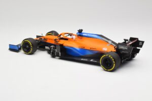 McLaren MCL35M #3 D. Ricciardo Bahrain GP 2021 Minichamps 1:18 530211803 Metal - imaginea 5 din 7