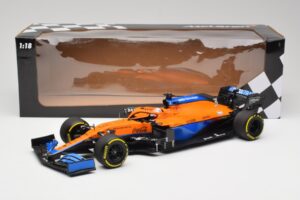 McLaren MCL35M #3 D. Ricciardo Bahrain GP 2021 Minichamps 1:18 530211803 Metal - imaginea 7 din 7
