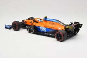 McLaren MCL35M #4 L. Norris Pole Position Russian GP 2021 Minichamps 1:18 530213404 Metal - imaginea 5 din 7