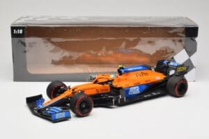McLaren MCL35M #4 L. Norris Pole Position Russian GP 2021 Minichamps 1:18 530213404 Metal - imaginea 7 din 7