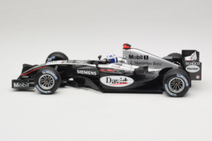 McLaren MP4/19 Mercedes D. Coulthard F1 2004 Minichamps 1:18 530041805 Metal - imaginea 3 din 7