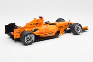 McLaren MP4-20 Mercedes P. de la Rosa Interim Test Car 2006 Minichamps 1:18 530061894 Metal - imaginea 2 din 6