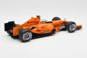 McLaren Mercedes MP4-20 P. de la Rosa F1 Test Car 2006 Minichamps 1:18 PEDRO001 Metal - imaginea 2 din 6