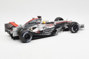 McLaren Mercedes MP4-21 #4 J.P. Montoya F1 2006 Minichamps 1:18 530061804 Metal - imaginea 2 din 6