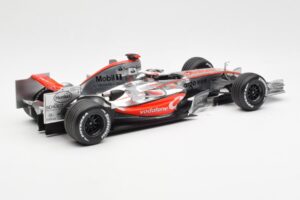 McLaren MP4-21 Mercedes #4 J-P. Montoya Showcar 2006 Minichamps 1:18 MONTOYA002 Metal - imaginea 2 din 6