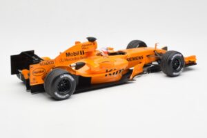 McLaren MP4-21 Mercedes #3 K. Raikkonen Interim Livery 2006 Minichamps 1:18 530061873 Metal - imaginea 2 din 6