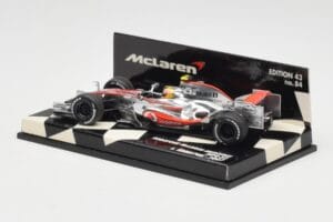 McLaren Mercedes MP4-22 #2 L. Hamilton Race Car 2007 Minichamps 1:43 530074302 Metal - imaginea 3 din 5