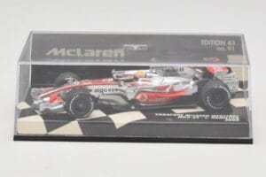 McLaren Mercedes MP4-23 #22 L. Hamilton Race Car 2008 Minichamps 1:43 530084322 Metal - imaginea 5 din 5