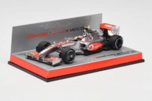 McLaren Mercedes MP4-24 #2 H. Kovalainen Race Car 2009 Minichamps 1:43 503094302 Metal - imaginea 2 din 5