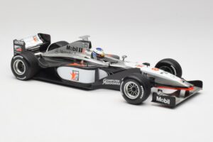 McLaren MP4/13 #8 M. Hakkinen F1 World Champion 1998 Minichamps 1:18 18690008 Metal - imaginea 4 din 7