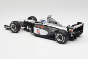 McLaren MP4/13 #8 M. Hakkinen F1 World Champion 1998 Minichamps 1:18 18690008 Metal - imaginea 5 din 7