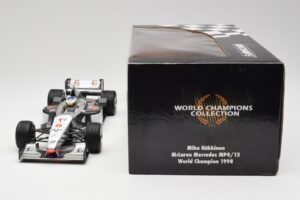 McLaren MP4/13 #8 M. Hakkinen F1 World Champion 1998 Minichamps 1:18 18690008 Metal - imaginea 7 din 7