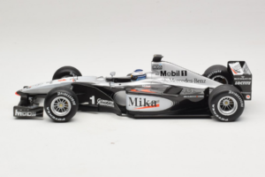 McLaren MP4-15 #1 M. Hakkinen F1 2000 Minichamps 1:18 B66962117 Metal - imaginea 3 din 6