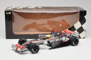 McLaren MP4-21 L. Hamilton Silverstone Test 2006 Minichamps 1:18 530061884 Metal - imaginea 6 din 6