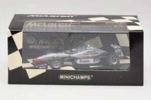 McLaren MP4/98T 2-Seater M. Hakkinen / E. Hakkinen F1 2000 Minichamps 1:43 530984378 Metal - imaginea 4 din 4
