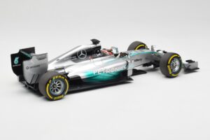 Mercedes AMG Petronas W05 #44 L. Hamilton F1 World Champion 2014 Minichamps 1:18 186140044 Metal - imaginea 2 din 7
