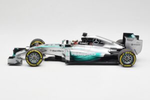 Mercedes AMG Petronas W05 #44 L. Hamilton F1 World Champion 2014 Minichamps 1:18 186140044 Metal - imaginea 3 din 7