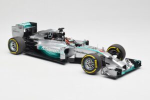 Mercedes AMG Petronas W05 #44 L. Hamilton F1 World Champion 2014 Minichamps 1:18 186140044 Metal - imaginea 4 din 7