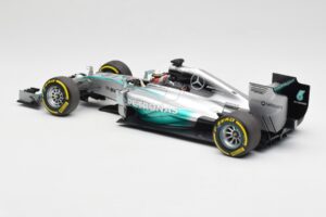 Mercedes AMG Petronas W05 #44 L. Hamilton F1 World Champion 2014 Minichamps 1:18 186140044 Metal - imaginea 5 din 7