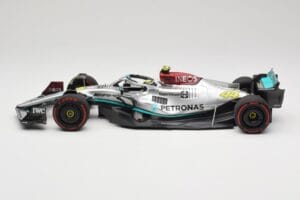 Mercedes AMG W13 E Performance Petronas #44 L. Hamilton Brazilian GP 2022 Minichamps 1:18 110222144 Rășină - imaginea 3 din 7