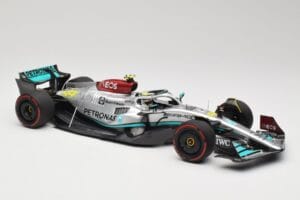 Mercedes AMG W13 E Performance Petronas #44 L. Hamilton Brazilian GP 2022 Minichamps 1:18 110222144 Rășină - imaginea 4 din 7