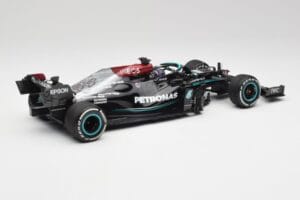 Mercedes AMG W12 #44 L. Hamilton Bahrain GP 2021 Minichamps 1:18 110210144 Metal - imaginea 2 din 7