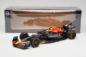 Oracle Red Bull Racing RB18 #11 S. Perez Saudi Arabian GP 2022 Minichamps 1:18 110220011 Metal - imaginea 7 din 7