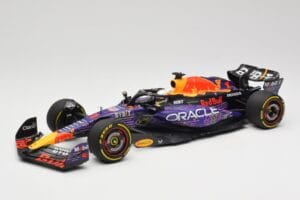 Oracle Red Bull Racing RB19 #33 M. Verstappen Las Vegas GP Winner 2023 Minichamps 1:18 110232201 Rășină