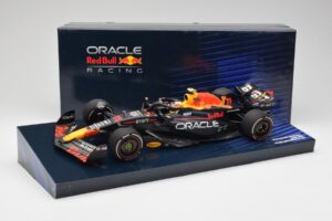Red Bull Racing RB19 #11 S. Perez Winner Saudi Arabian GP 2023 Minichamps 1:18 113230111 Metal - imaginea 6 din 6