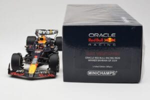Oracle Red Bull Racing RB20 #1 M. Verstappen Winner Bahrain GP 2024 Minichamps 1:18 110240101 Metal - imaginea 6 din 7