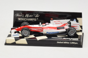 Toyota TF109 #9 J. Trulli Panasonic Toyota Racing Showcar F1 2009 Minichamps 1:43 400090079 Metal