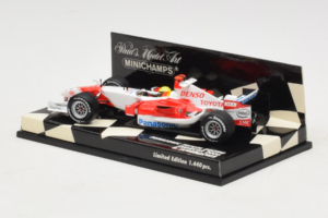 Toyota TF106 Panasonic #11 R. Schumacher Panasonic Toyota Racing Showcar 2006 Minichamps 1:43 400060077 Metal - imaginea 3 din 5