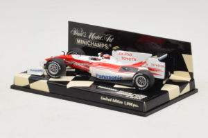 Toyota TF109 #10 T. Glock Panasonic Toyota Racing Showcar F1 2009 Minichamps 1:43 400090080 Metal - imaginea 3 din 5