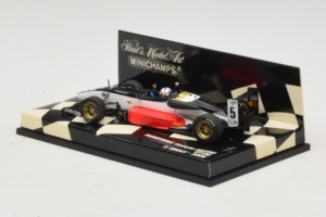 Toyota TF106 #12 J. Trulli Panasonic Toyota Racing F1 2006 Minichamps 1:43 400060008 Metal - imaginea 3 din 5
