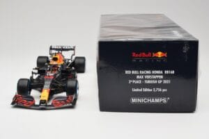 Red Bull Racing Honda RB16B #33 M. Verstappen Turkish GP 2nd Place 2021 Minichamps 1:18 110211633 Metal - imaginea 6 din 7